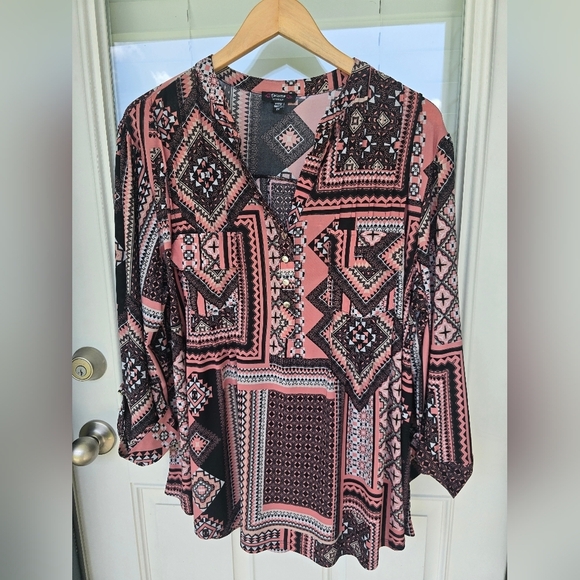 Cocomo Women's Patterned Tunic Top 3X Pink Black Pleated Front Roll Tab Sleeves - Picture 5 of 13